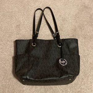 Michael Kors Black Jet Set Tote